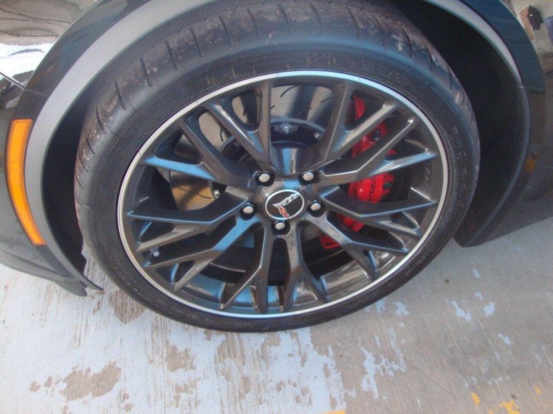 Corvette Z06 MY 2015 604600 (9).jpg