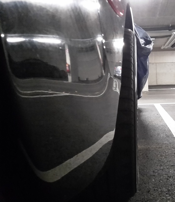 Sturz, rechts hinten.jpg