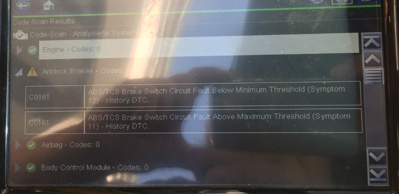 Corvette Steuergerät Auslesung02.JPG